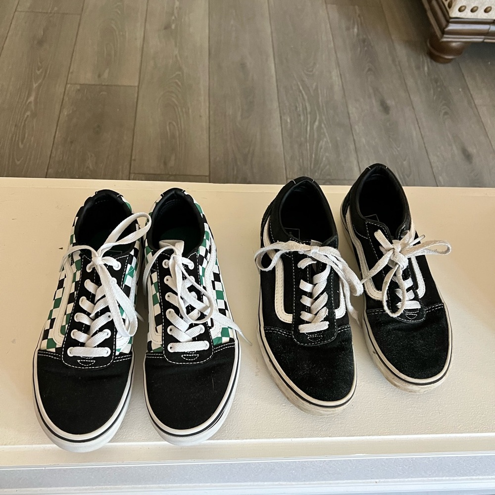 Size 4 boys’s Vans